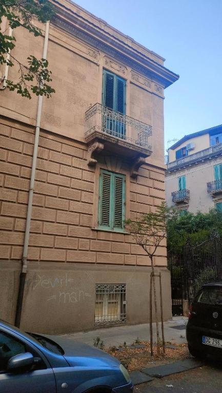 La Casa Di Rosa Appartement Messina Buitenkant foto
