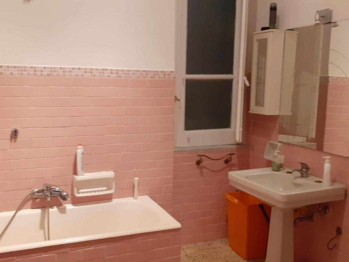 La Casa Di Rosa Appartement Messina Buitenkant foto