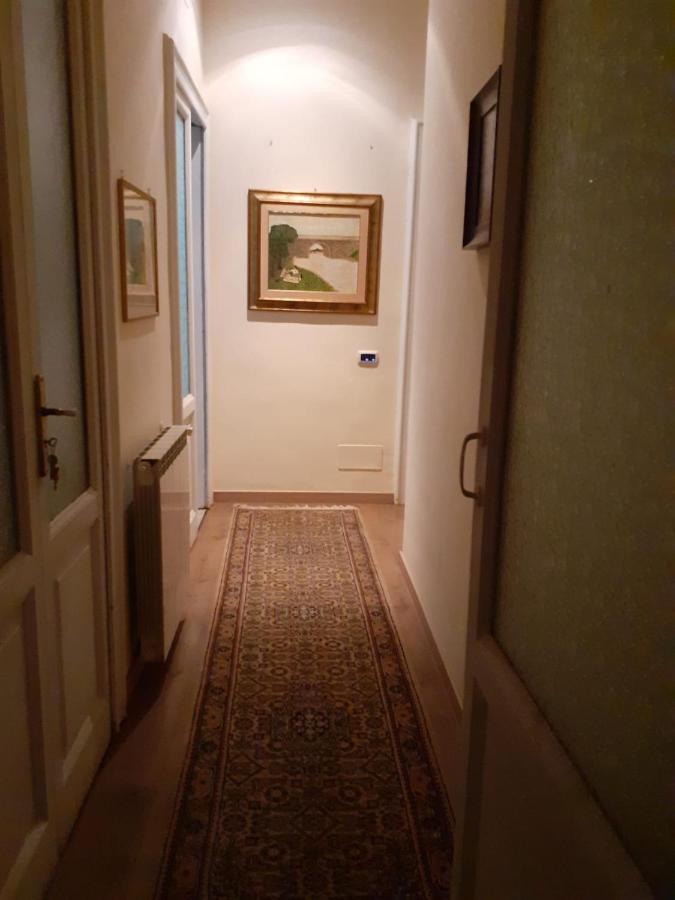 La Casa Di Rosa Appartement Messina Buitenkant foto